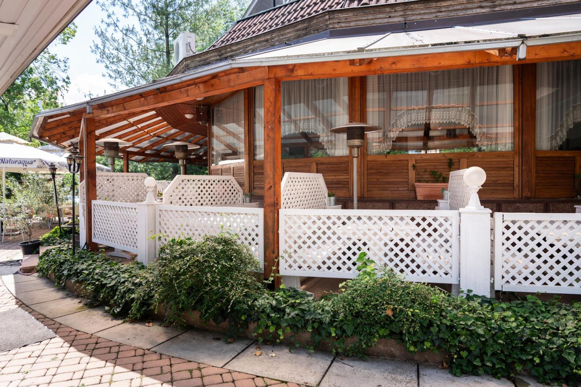 Bagoly Fogado Hotel Gyömrő Bagian luar foto